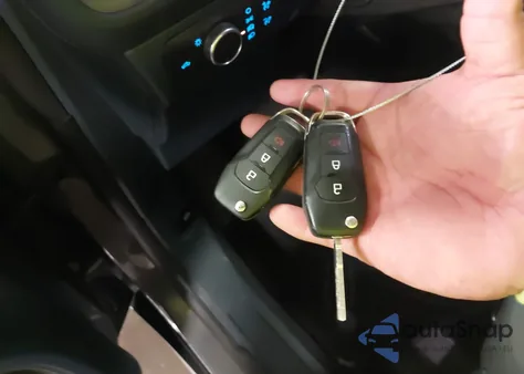 2022 Ford Maverick Xl z USA, uszkodzony, nr VIN 3FTTW8F93NRA03093